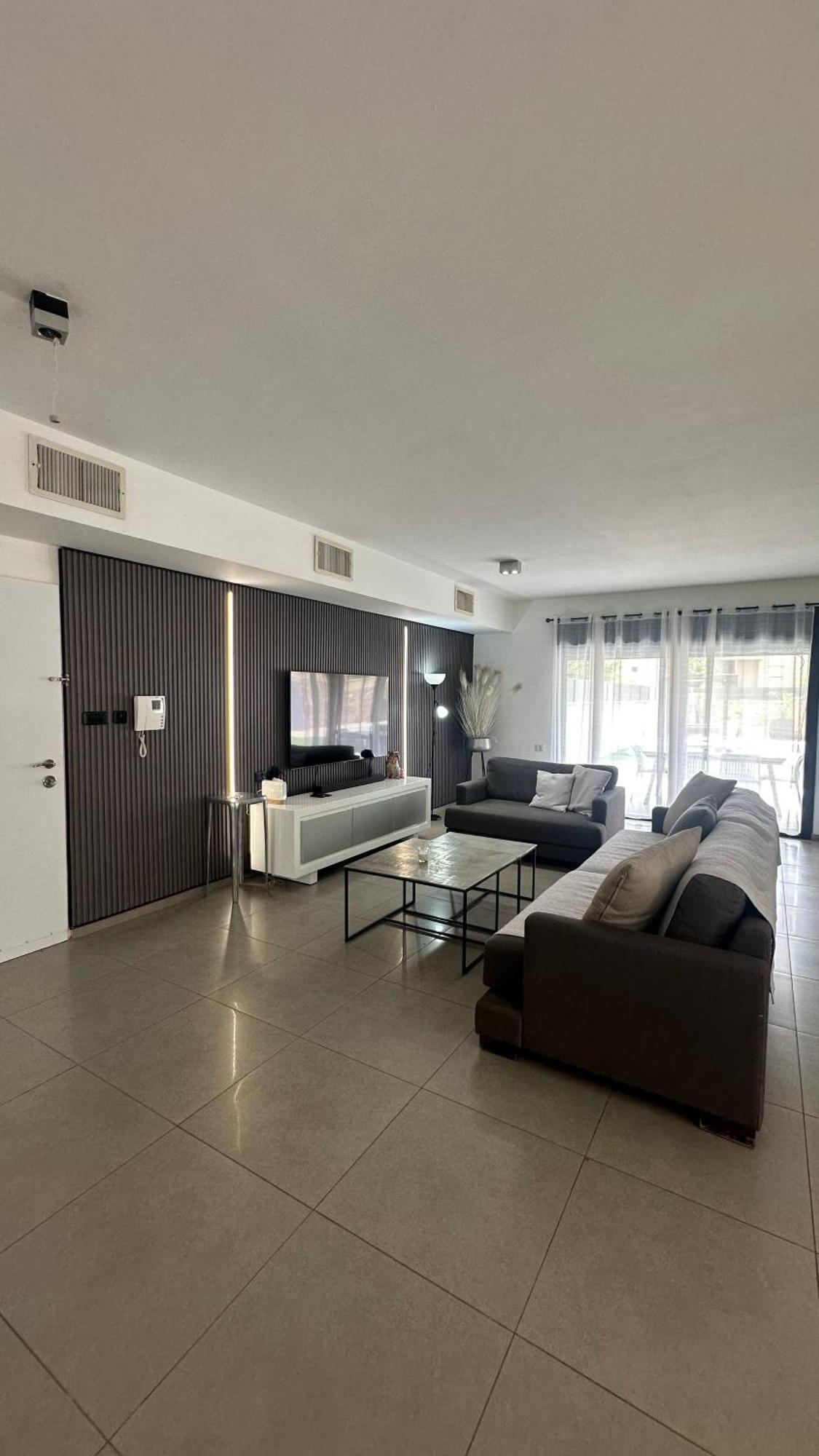 Appartamento Luxury Garden Floor Eilat Esterno foto