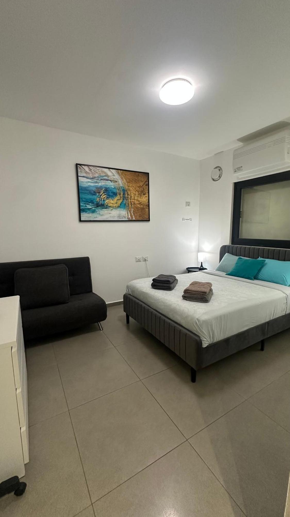 Appartamento Luxury Garden Floor Eilat Esterno foto